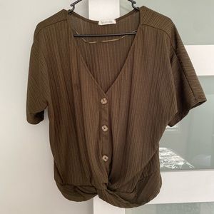 Green Button Top